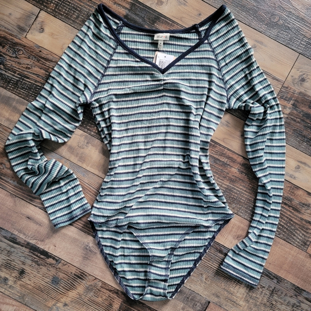 Self Esteem Womens Striped Top Bodysuit Snaps Blouse Navy White Lightweight Sz M